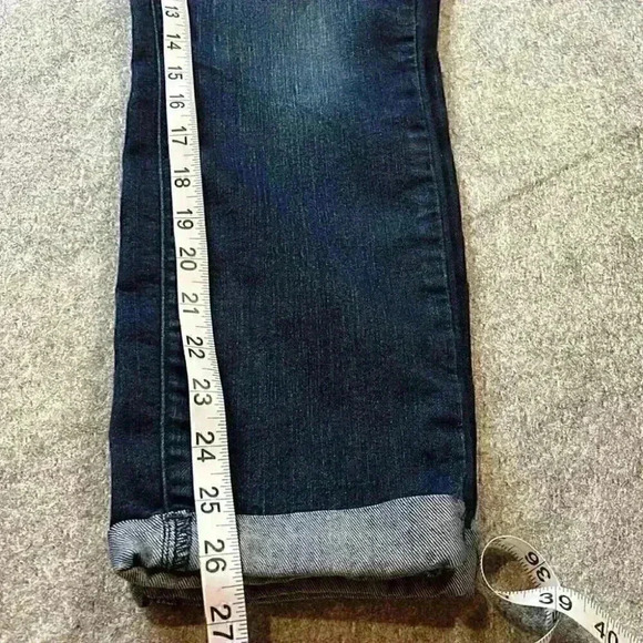 PAIGE Kyle Crop, Dark Wash. Size 26. - Picture 3 of 11